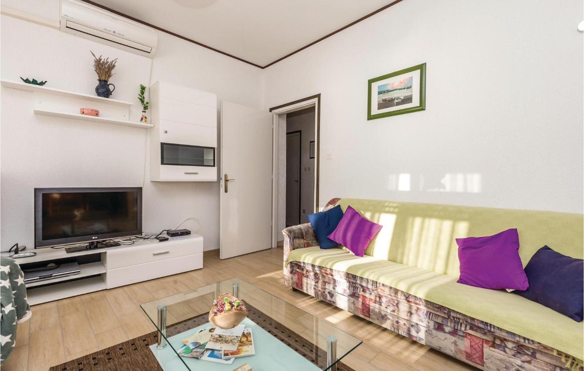 Nice Apartment In Lovran With Kitchen المظهر الخارجي الصورة